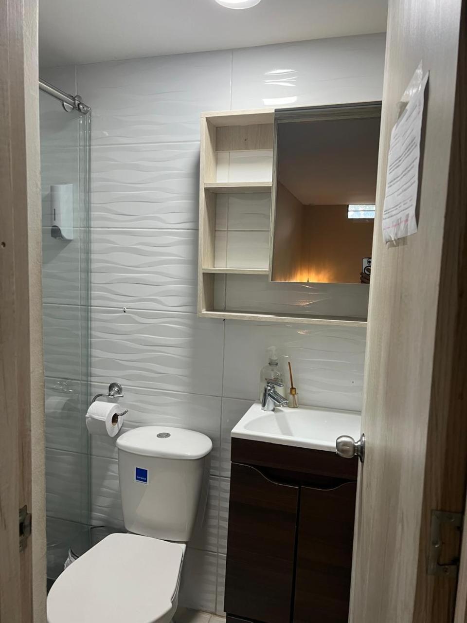 Edificio Niza80 Ibague, Acceso Digital Cerca Parque Deportivo Otel Dış mekan fotoğraf